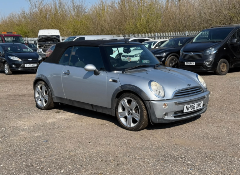 MINI COOPER 1.6 CONVERTIBLE 2006 ULEZ Euro 4
