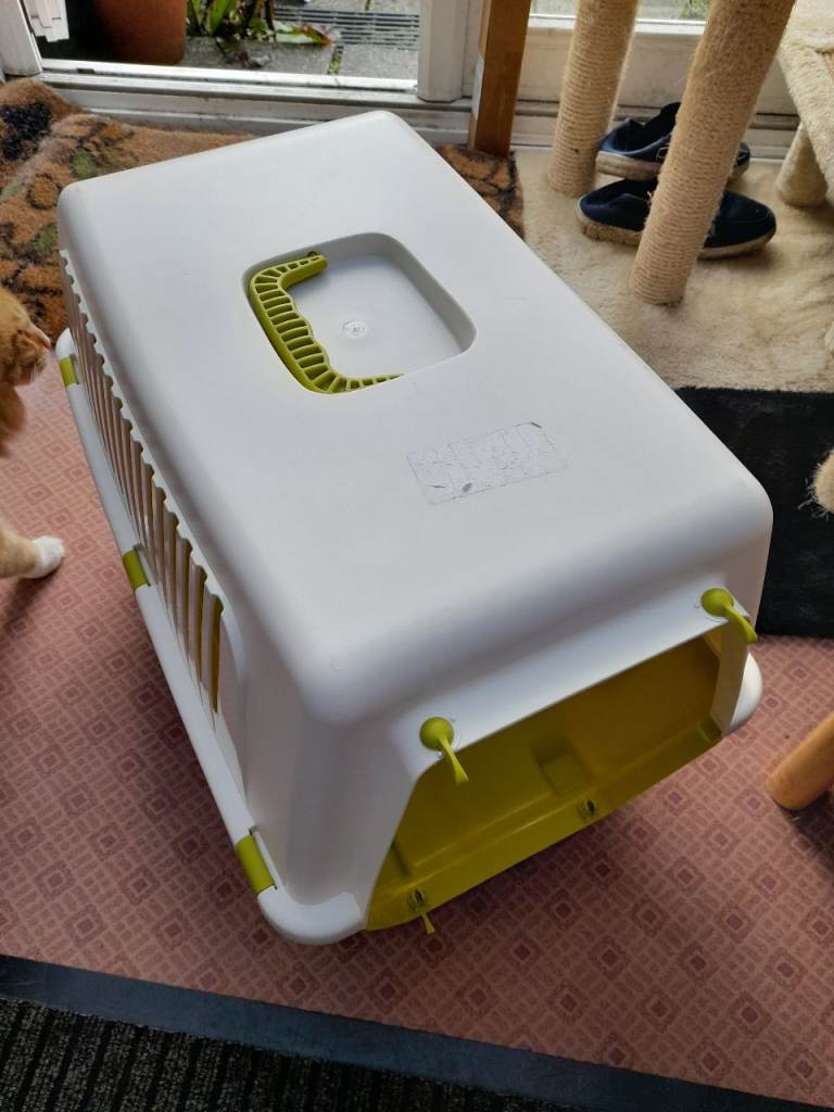 Cat Carrier - Plastic