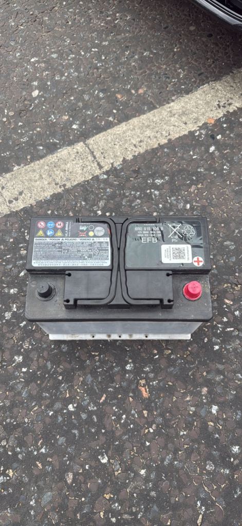 Car battery EFB