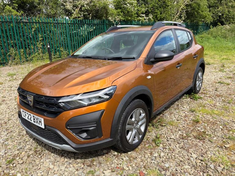 2022 Dacia Sandero Stepway 1.0 TCe Essential 5dr air conditioning  HATCHBACK Petrol Manual