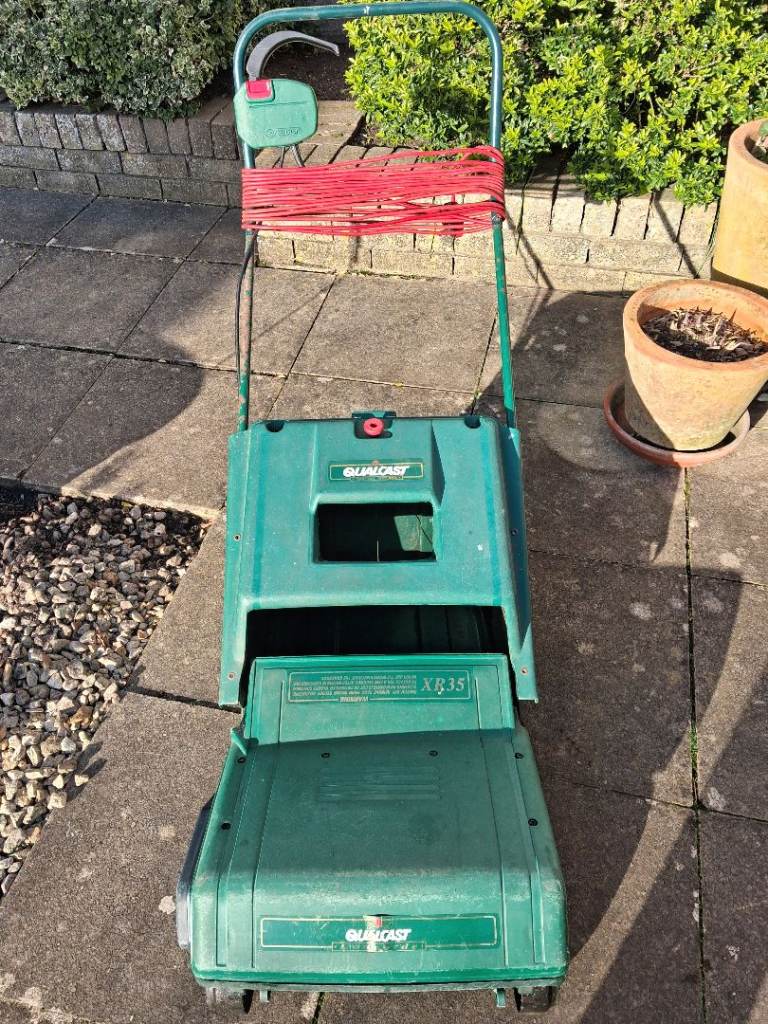 Qualcast electric lawnmower 