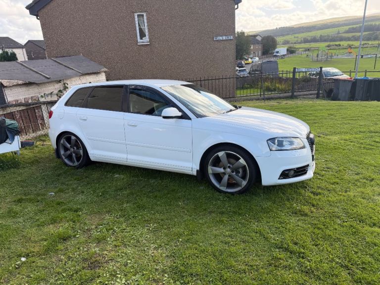Audi, A3, Hatchback, 2012, Manual, 1968 (cc), 5 doors