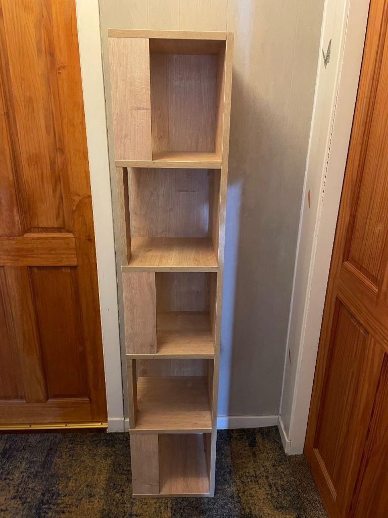 Wooden Modular Shelving Unit – 5 Cubes, Good Condition