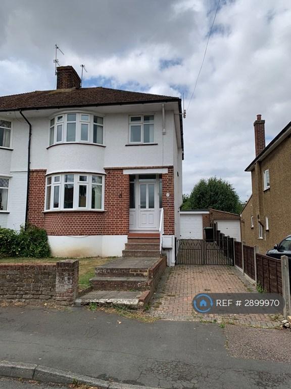 3 bedroom house in Golf Links Avenue, Gravesend, DA11 (3 bed) (#2899970)