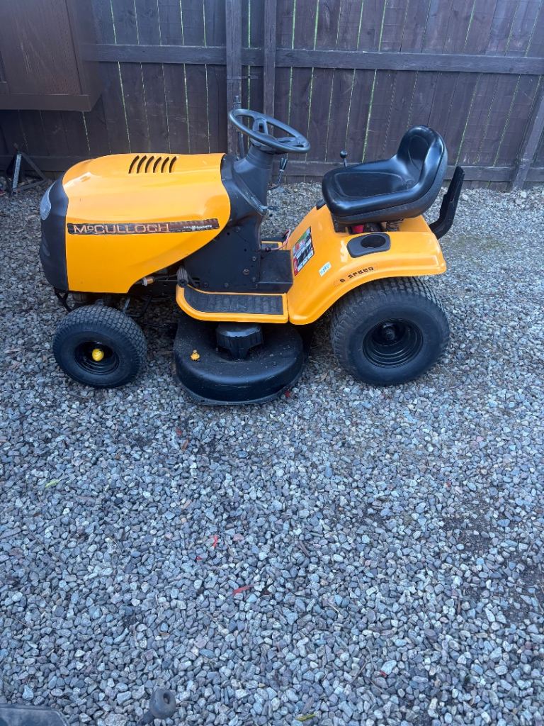 Mcculloch petrol ride on mower