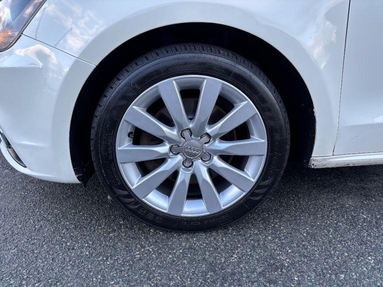 2010 60 PLATE AUDI A1 1.4TFSI SPORT 3DR, HPI CLEAR