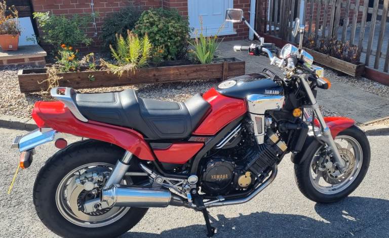 Yamaha, FZX, 1987, 749 (cc)