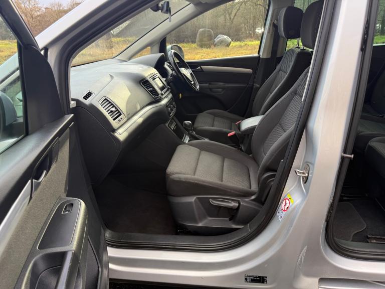 2017 Volkswagen Sharan 2.0 TDI CR BlueMotion Tech 150 SE 5dr DSG MPV Diesel Automatic