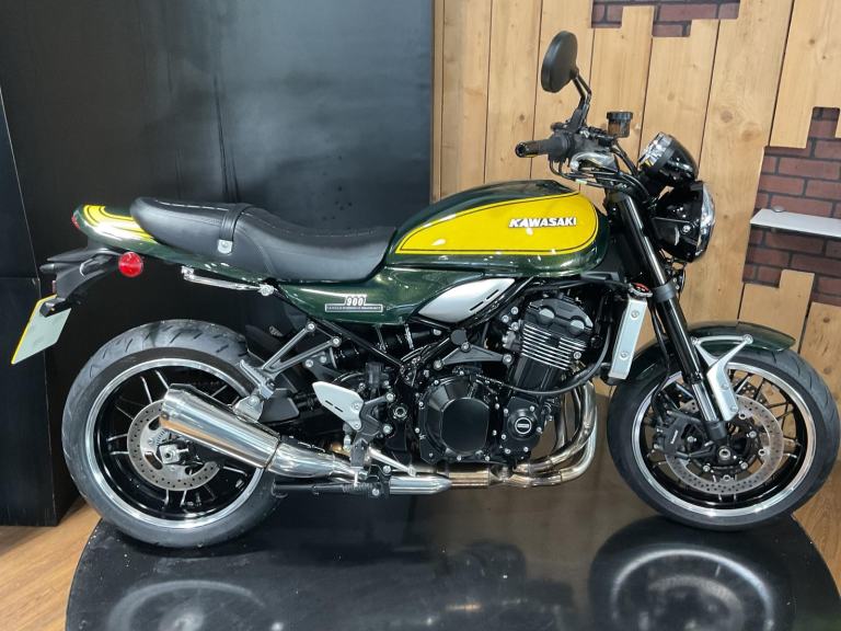 Kawasaki Z900RS Yellow Ball 2024. One Owner! Stunning! FREE UK DELIVERY! Stand! 