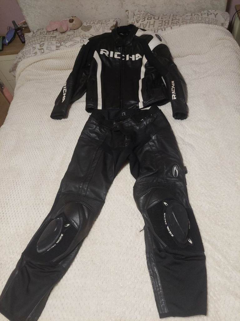Motorcycle leathers 