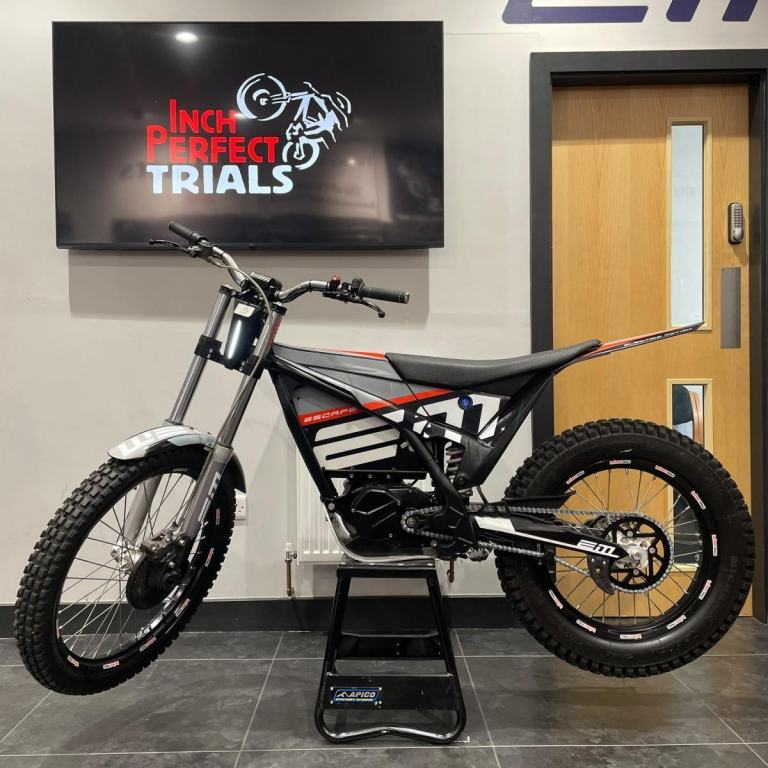 2021 EM ESCAPE  **GREAT CONDITION** USED ELECTRIC TRIALS BIKE 