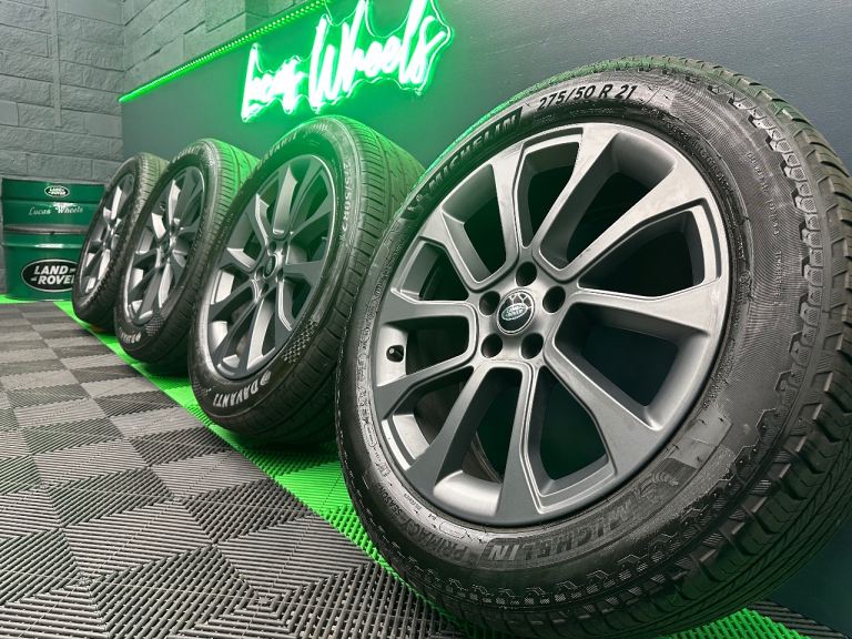 Range Rover Sport / Discovery 21” genuine Satin Grey Alloy Wheels style 5126 & 7mm+ tyres & TPMS!