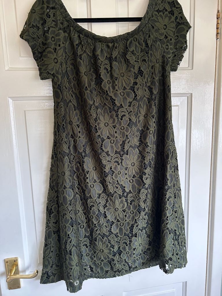 image for River Island Green Lace Dress