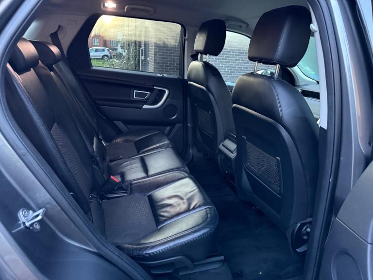 2017 Land Rover Discovery Sport 2.0 TD4 180 SE Tech 5dr Auto ESTATE Diesel Automatic