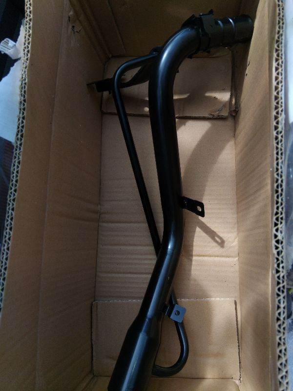 Honda civic ep3 type r filler pipe