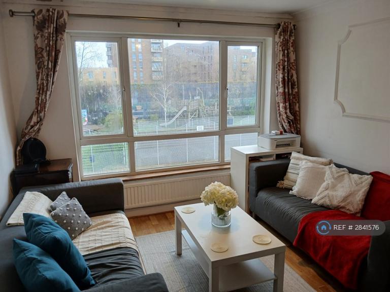 4 bedroom flat in William Guy Gardens, London, E3 (4 bed) (#2841576)