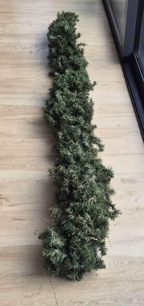 Luxury Thick Artificial Christmas Garland 92" - Green
