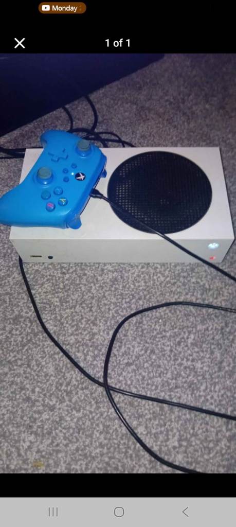 Xbox series s for sale, works perfect, good condition, comes with a controller and all cables