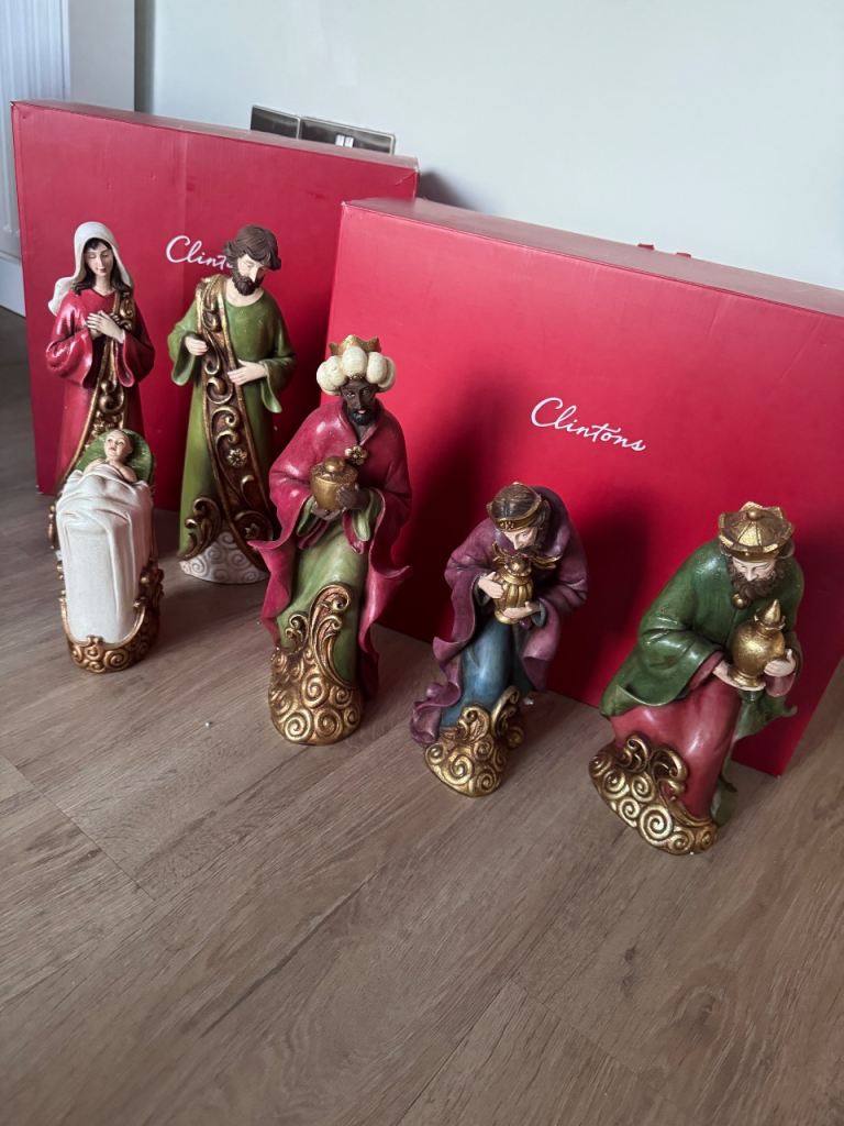 Clintons Nativity Set with Original Boxes – Good Condition