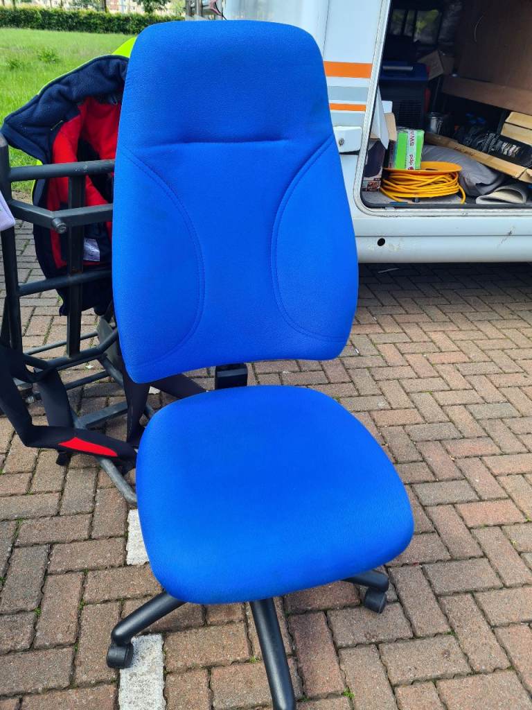 Office chair 