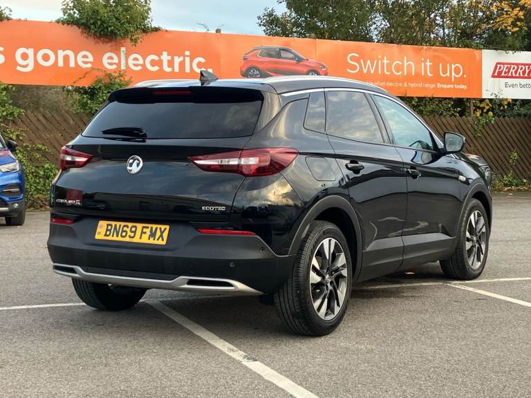 2020 Vauxhall Grandland X 1.2 Turbo SRi Nav 5dr Hatchback PETROL Manual
