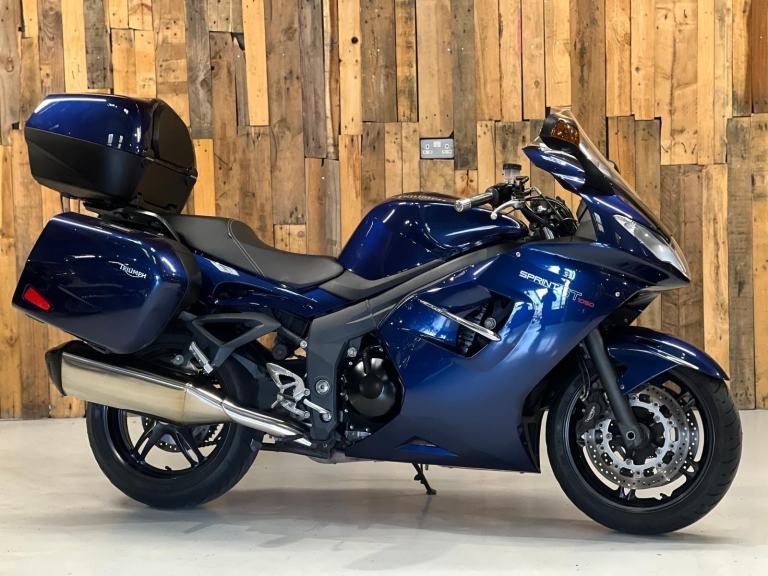 Triumph Sprint 1050 GT 2012 Only 13,900 Miles!