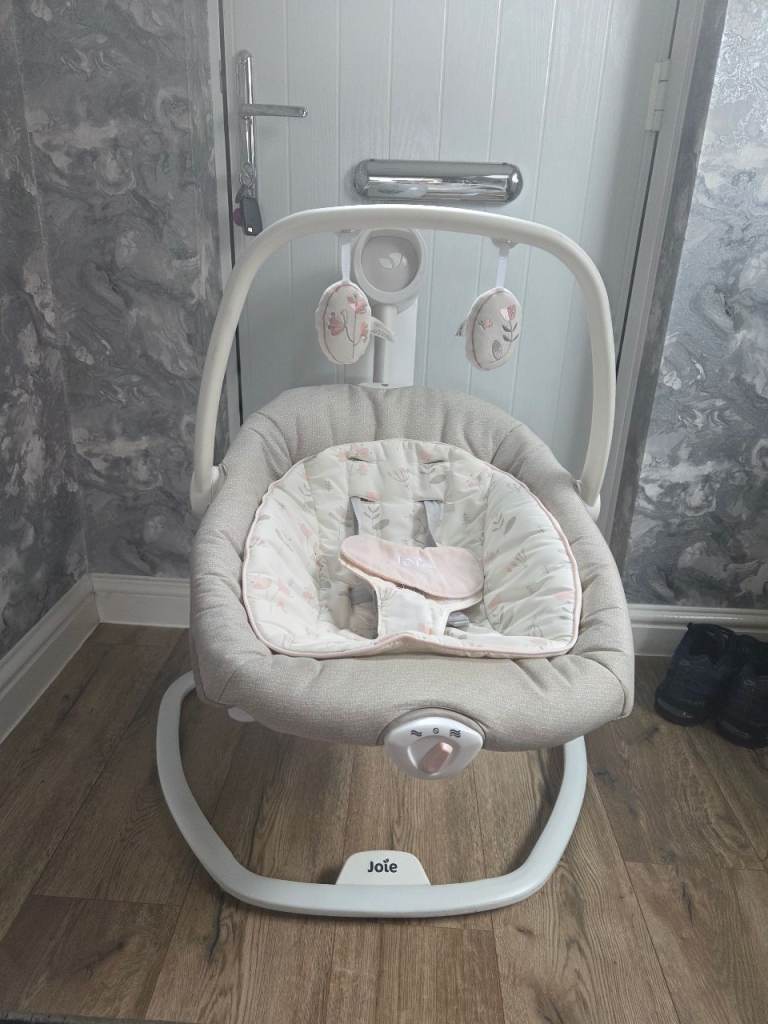 Joie Serina 2 in 1 swing/Bouncer