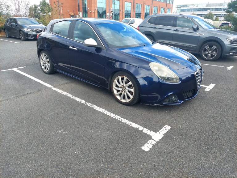 Alfa Romeo, GIULIETTA, Hatchback, 2011, Manual, 1956 (cc), 5 doors
