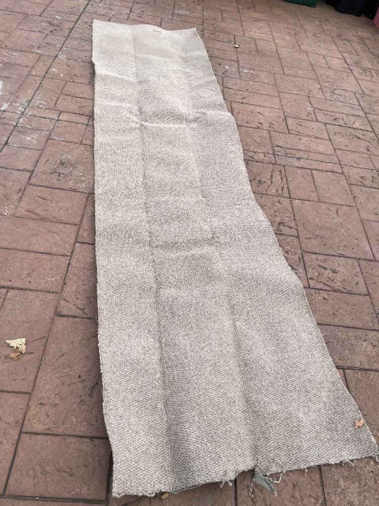 Beige wool carpet approx. 300x100cm
