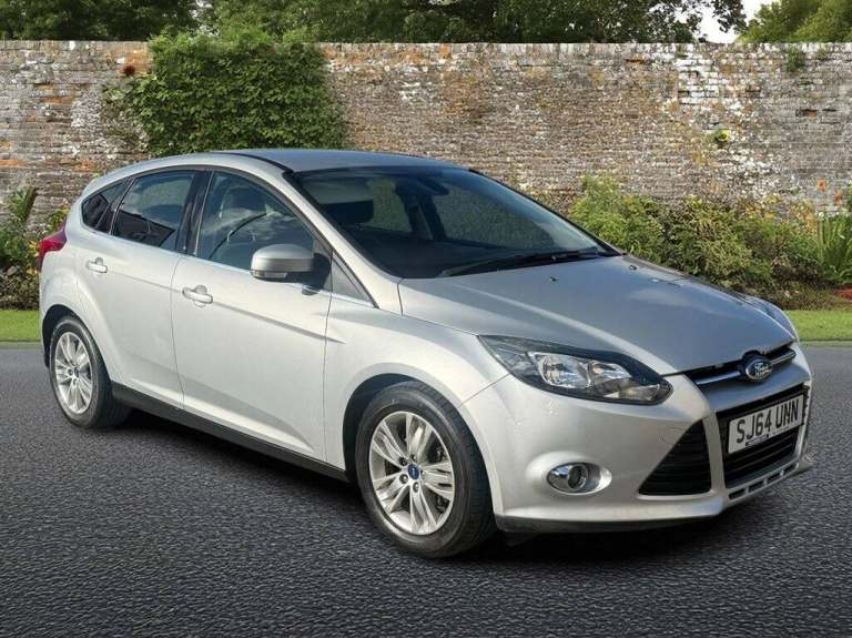 2014 Ford Focus 1.6 Titanium Navigator Hatchback 5dr Petrol Powershift Euro 5 (125 ps) Hatchback ...