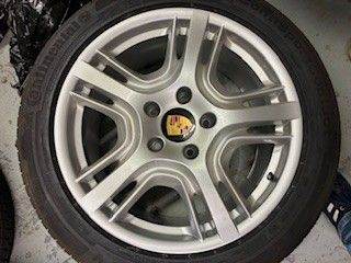 Porsche Panamera design alloy wheels with Continental sport tyres 