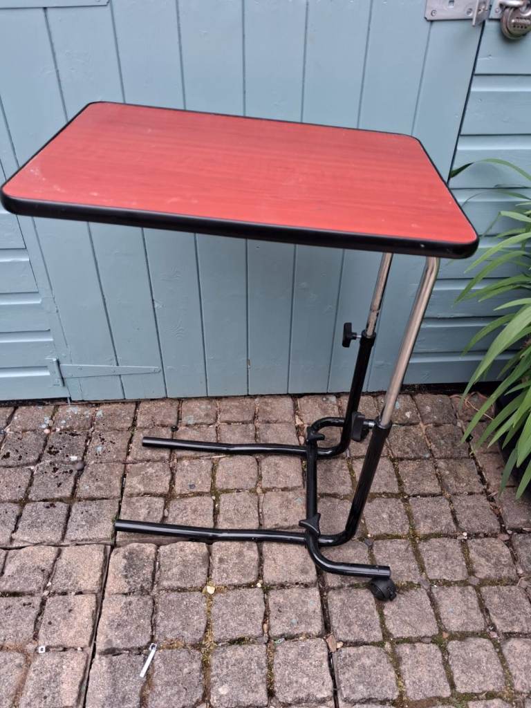 Overbed table