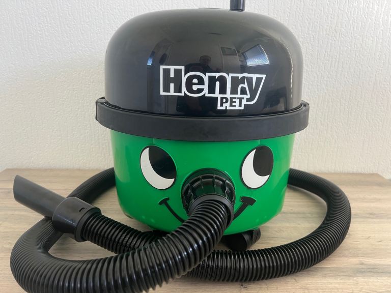 Numatic Henry pet hoover 