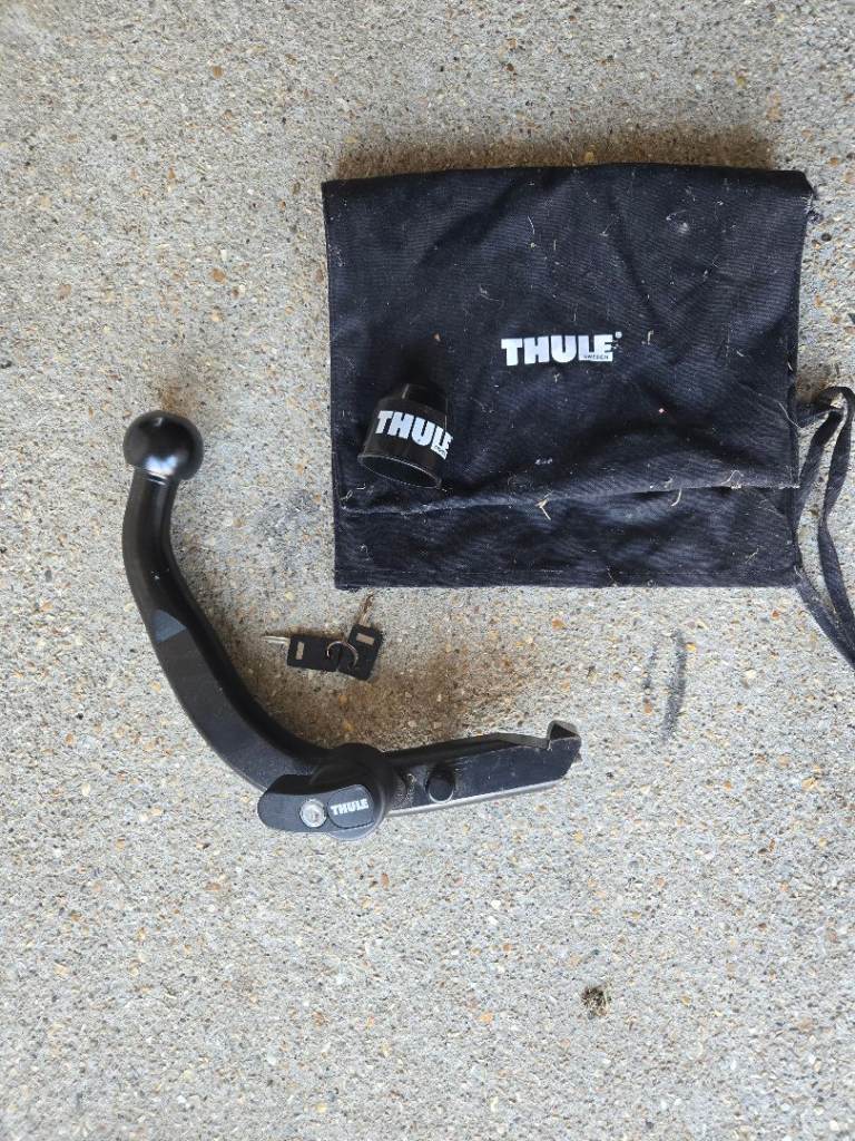 Thule detachable towbar bar