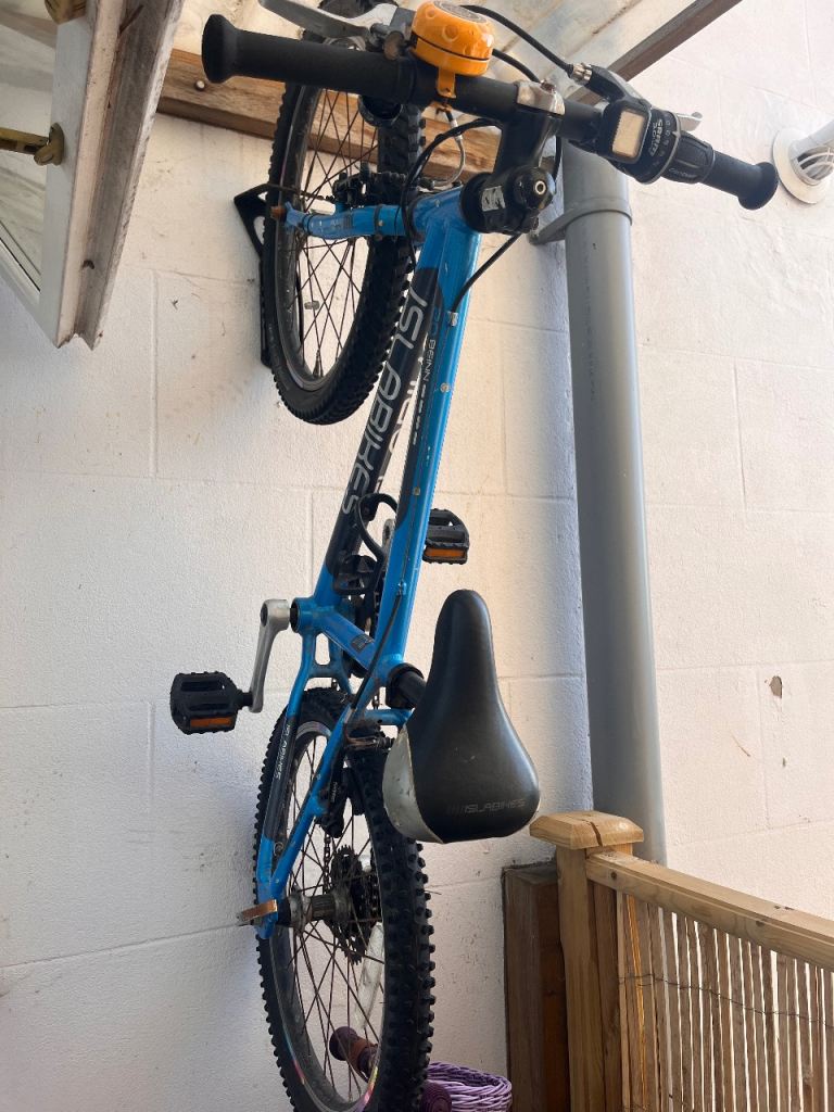 Islabikes Kids Mountain Bike – Blue, Good Condition
