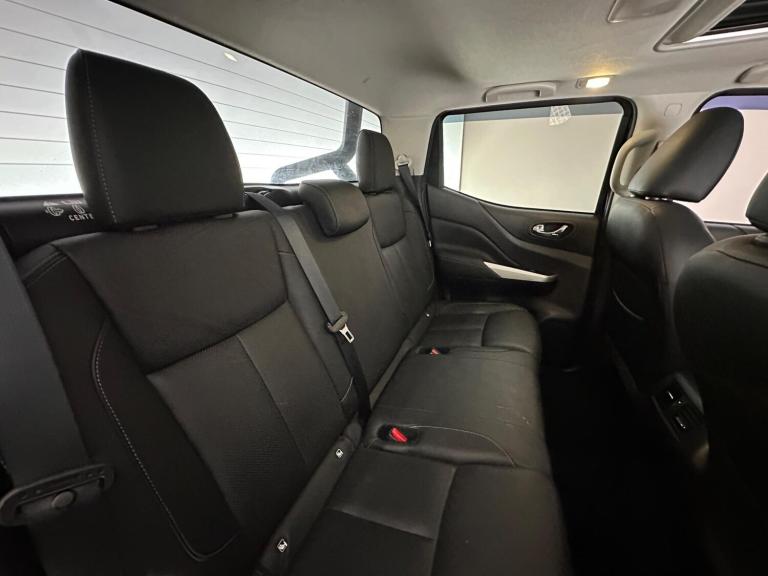 2019 Nissan Navara 2.3 dCi Tekna Auto 4WD Euro 6 4dr PICK UP Diesel Automatic
