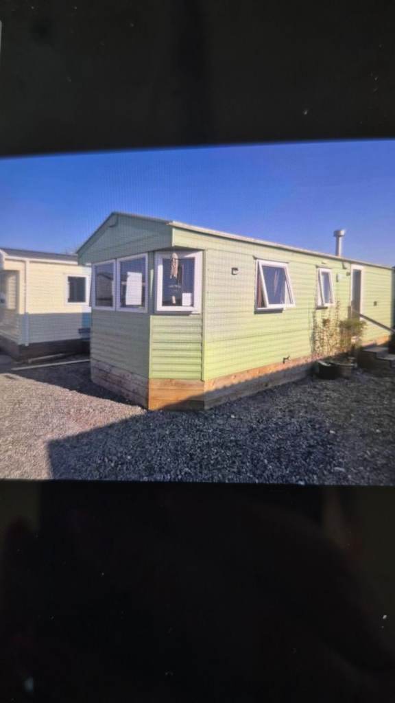 2 bedroom mobile home 