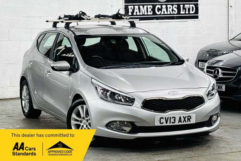 2013 Kia Ceed 1.6 CRDi 2 Auto Euro 5 5dr HATCHBACK Diesel Automatic