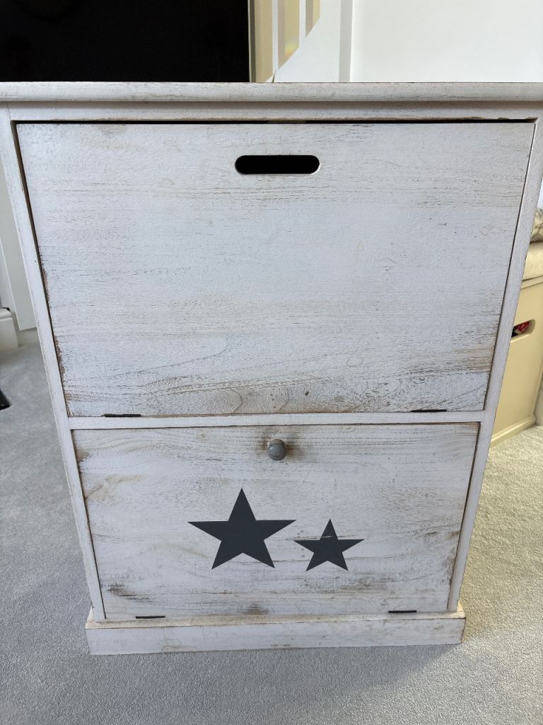 Shabby Chic White Wooden Shoe Storage Unit with Stars