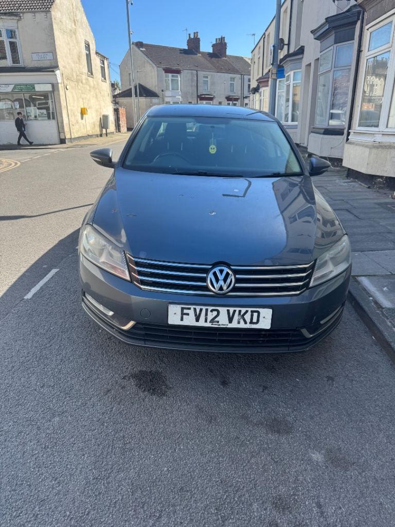 Volkswagen, PASSAT, Saloon, 2012, Manual, 1968 (cc), 4 doors