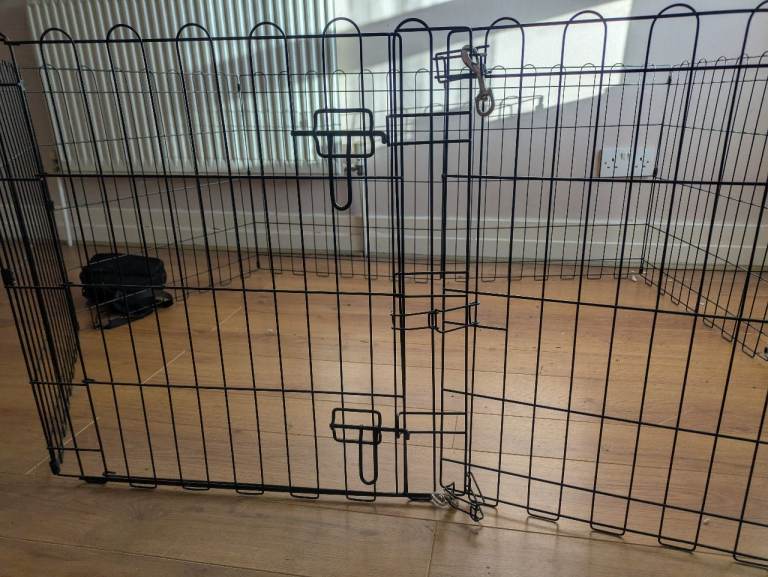 Dog playpen