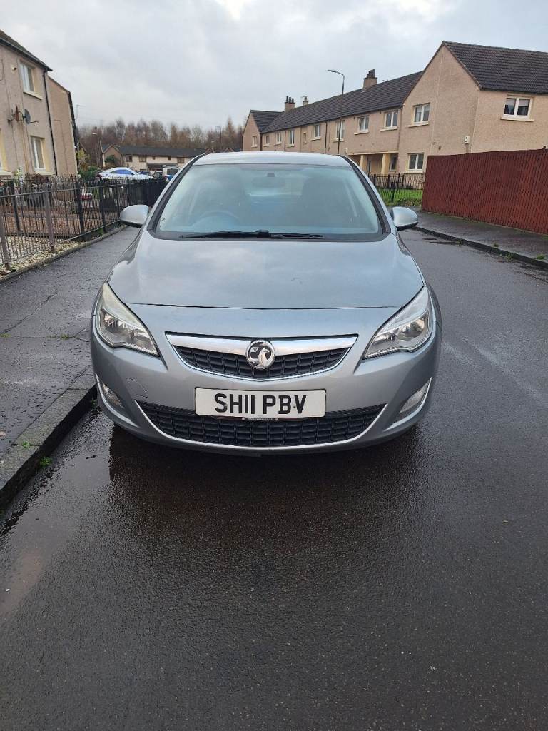 Vauxhall, ASTRA, Hatchback, 2011, Manual, 1598 (cc), 5 doors