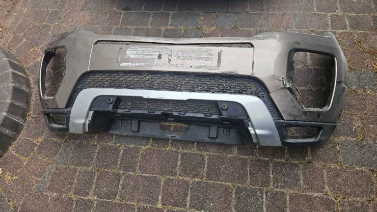 Front bumper Range Rover Evoque, HSE DYNAMIC OR AUTOBIOGRAPHY MODEL 2016-2018
