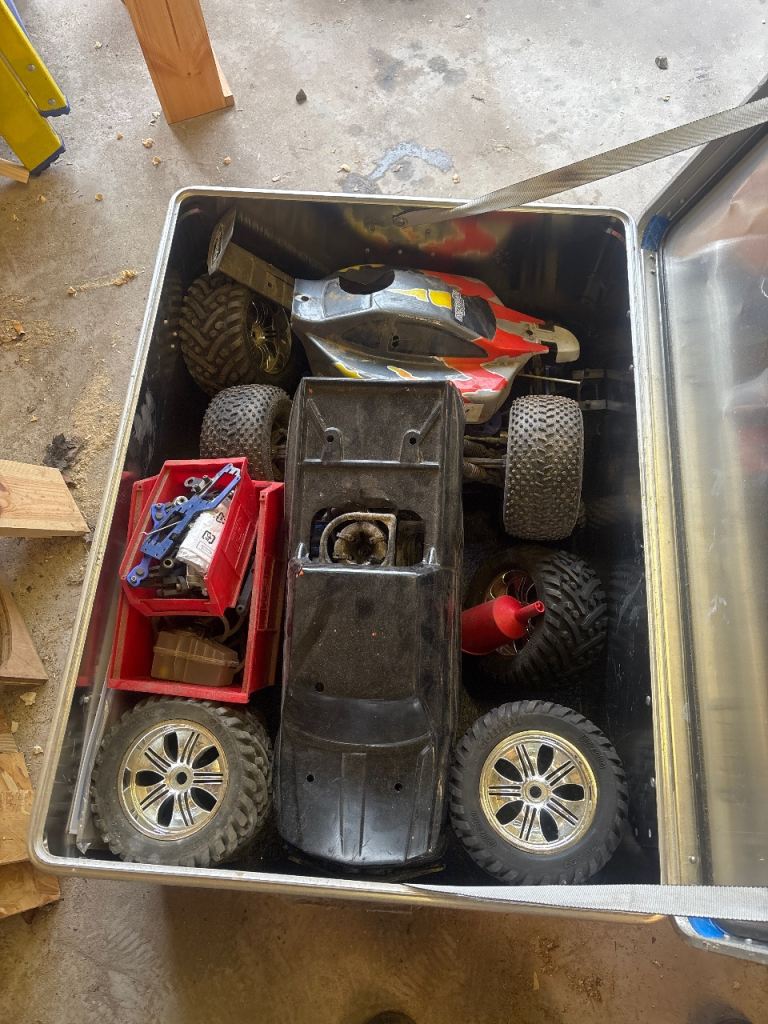 HPI savage and Kyosho inferno MP7.5 1/8 scale nitro radio controlled cars 