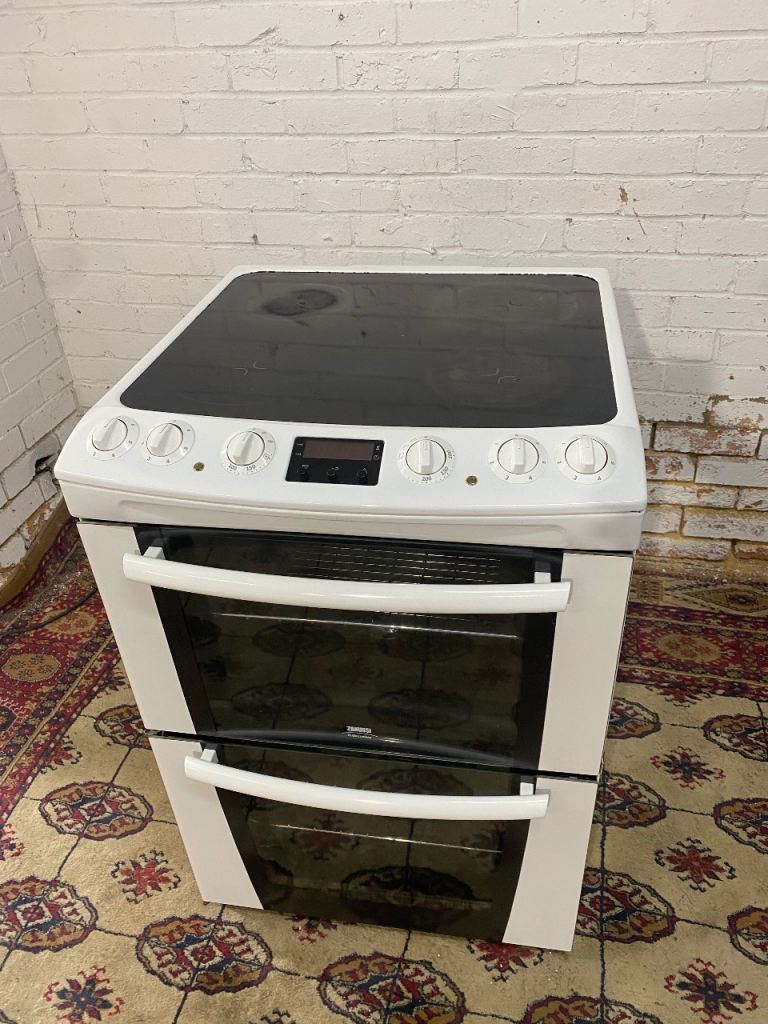 ✅🚐Beautiful Zanussi 60 CM Electric Cooker With Oven/Grill 