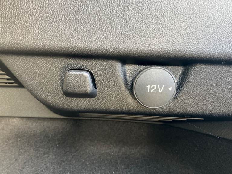 2023 Ford Puma Puma Titanium Des 5 Door 1.0L EcoBoost 125PS mHEV 7 Speed Automatic 5 Door PETROL ...