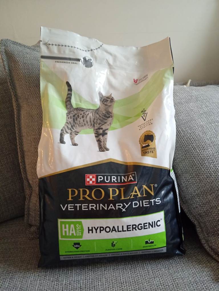 £120 cat stuff £35