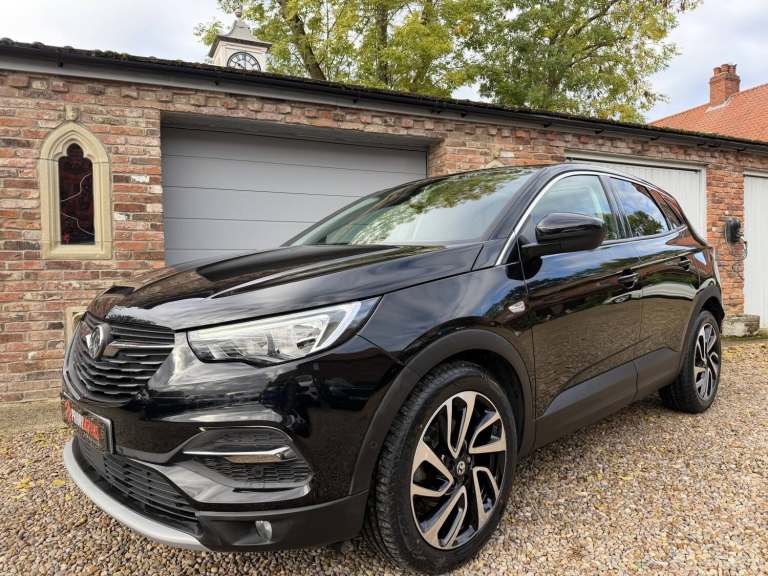 2019 Vauxhall Grandland X 1.5 Turbo D BlueInjection Elite Nav SUV Diesel Manual