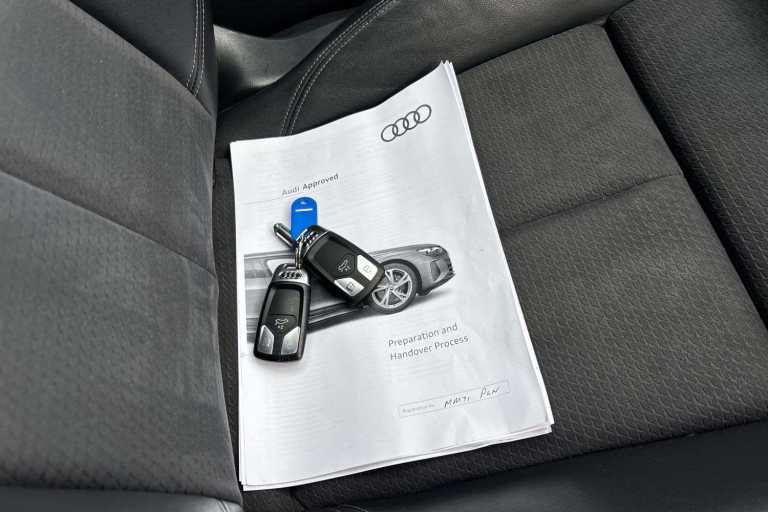 2022 Audi Q5 40 TDI Quattro S Line 5dr S Tronic SUV Diesel Automatic