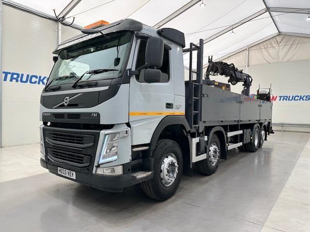 Volvo FM 420 8x2 Day Cab Dropside Brick Grab